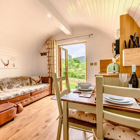 펜션 1 Bed In Ennerdale Bridge 88672 Frizington